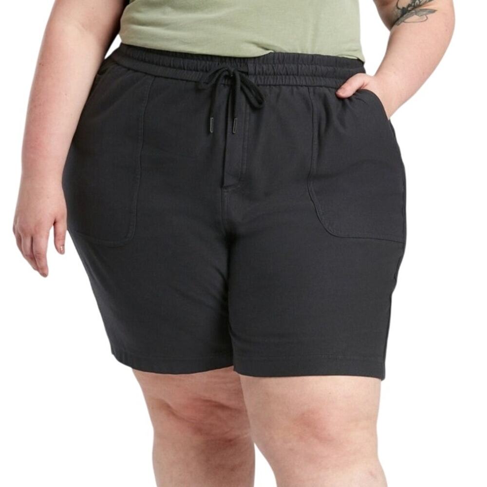 Athleta NWT Farallon Bermuda Short Black #563681 Size 26 Breathable Pockets Cozy